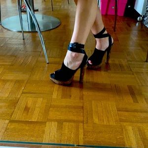 Herve Leger platform sandals- size 7